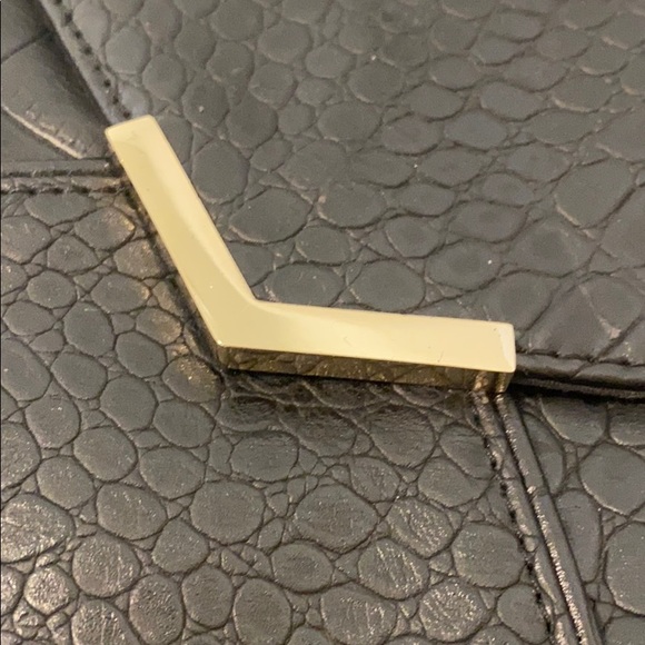 Express croco clutch with wrist chain - Picture 4 of 10